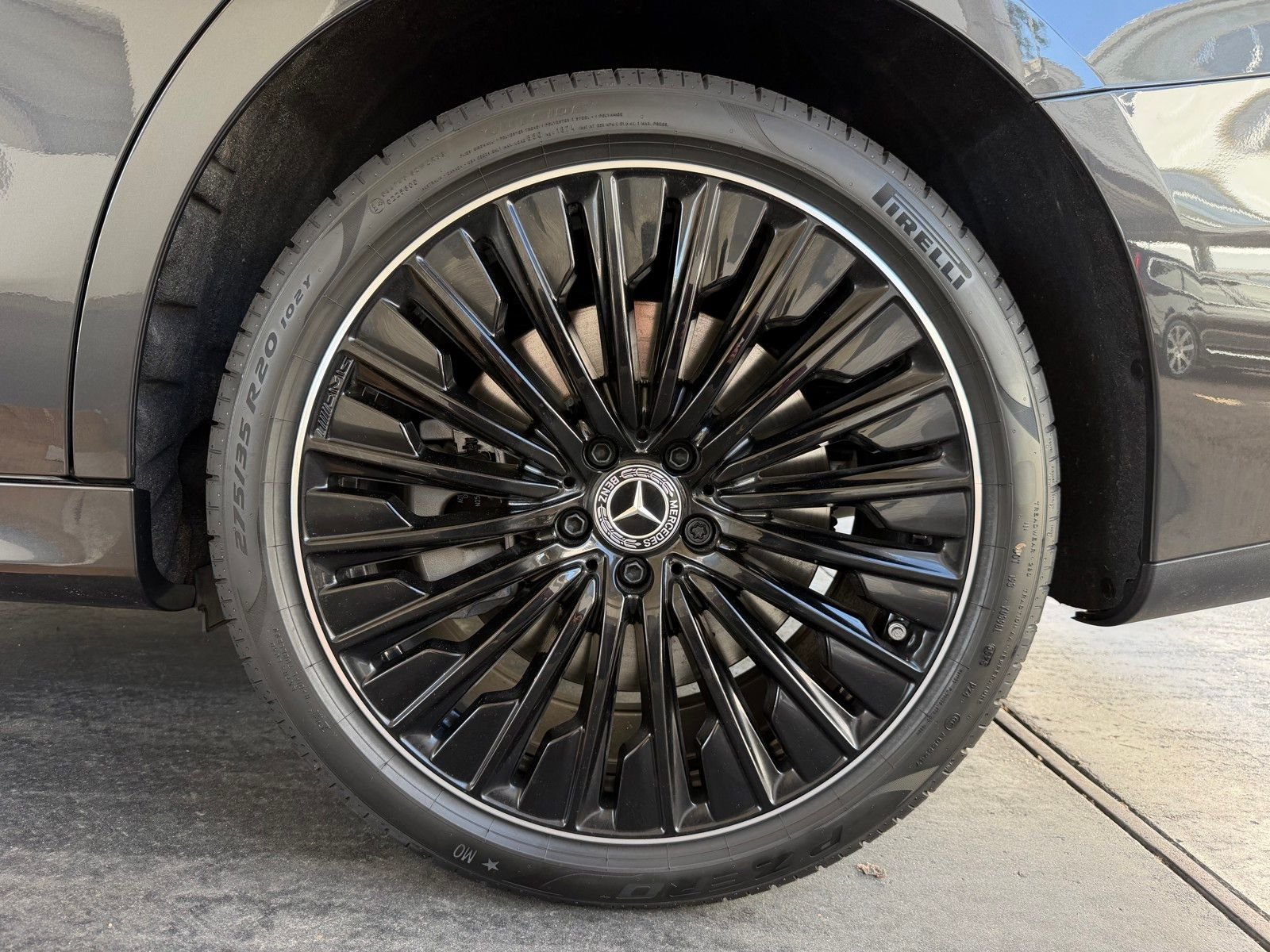 New 2026 Graphite Grey Metallic Mercedes-Benz E 450 image 21