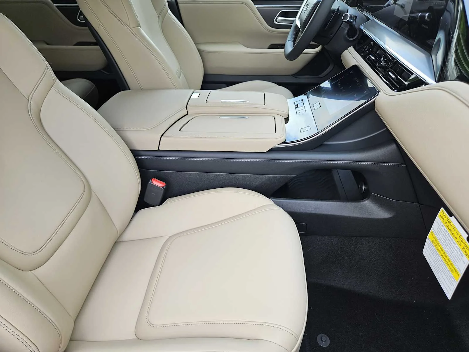 New 2026 BLACK OBSIDIAN INFINITI Pure 2WD image 9