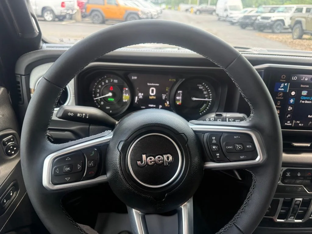 Used 2025 Black Jeep Sahara 4xe image 21