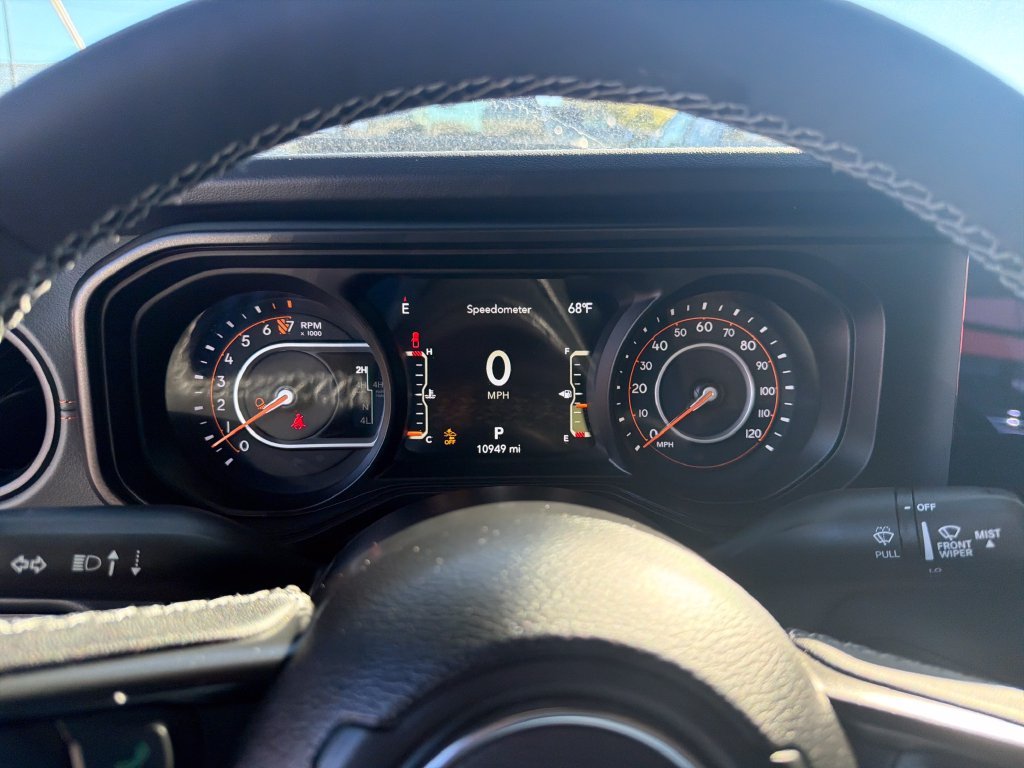 Used 2026 Black Jeep Mojave X image 18