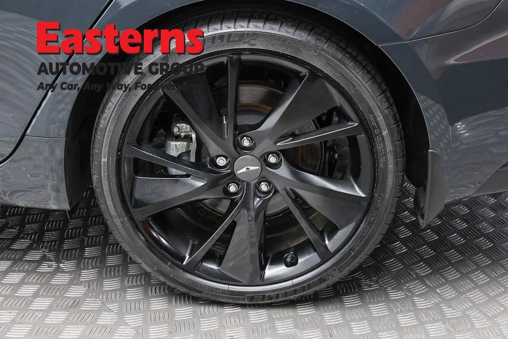 Used 2023 Green Genesis 2.0T image 8