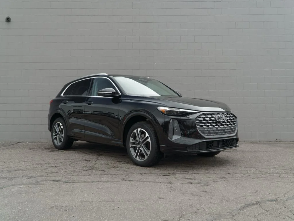Used 2025 Black Audi 2.0T Premium Plus image 9
