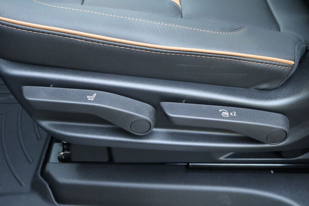 2023 GMC Yukon XL AT4 - Photo 48