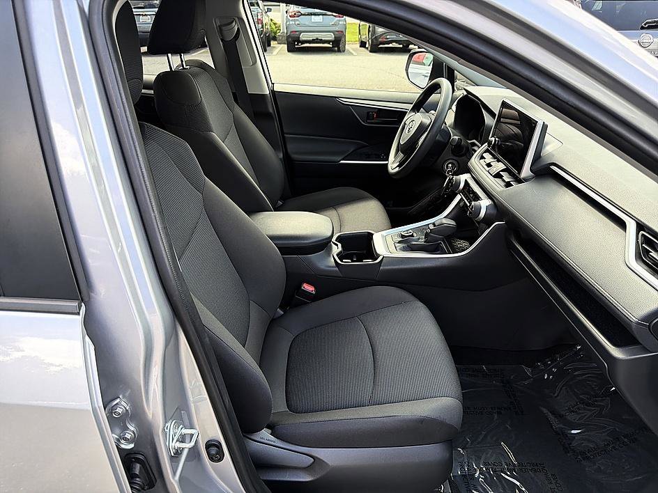 Used 2025 Silver Sky Metallic Toyota Hybrid LE image 20