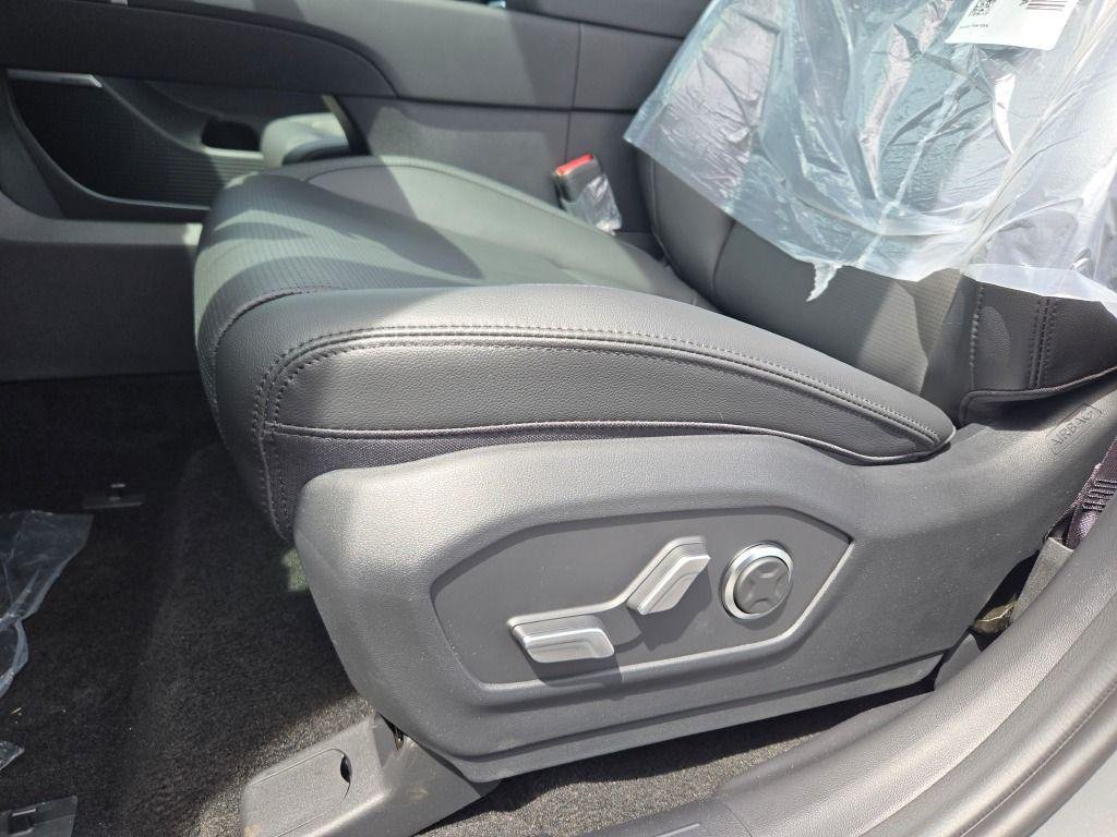 New 2026 Gray Hyundai Limited image 24