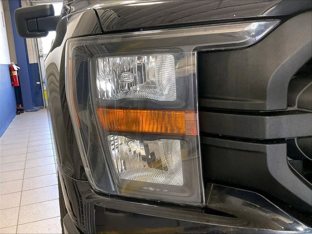 Used 2023 Black Ford XL image 33