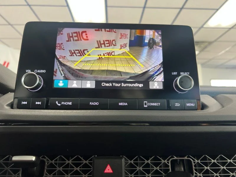 Used 2023  Honda EX image 33