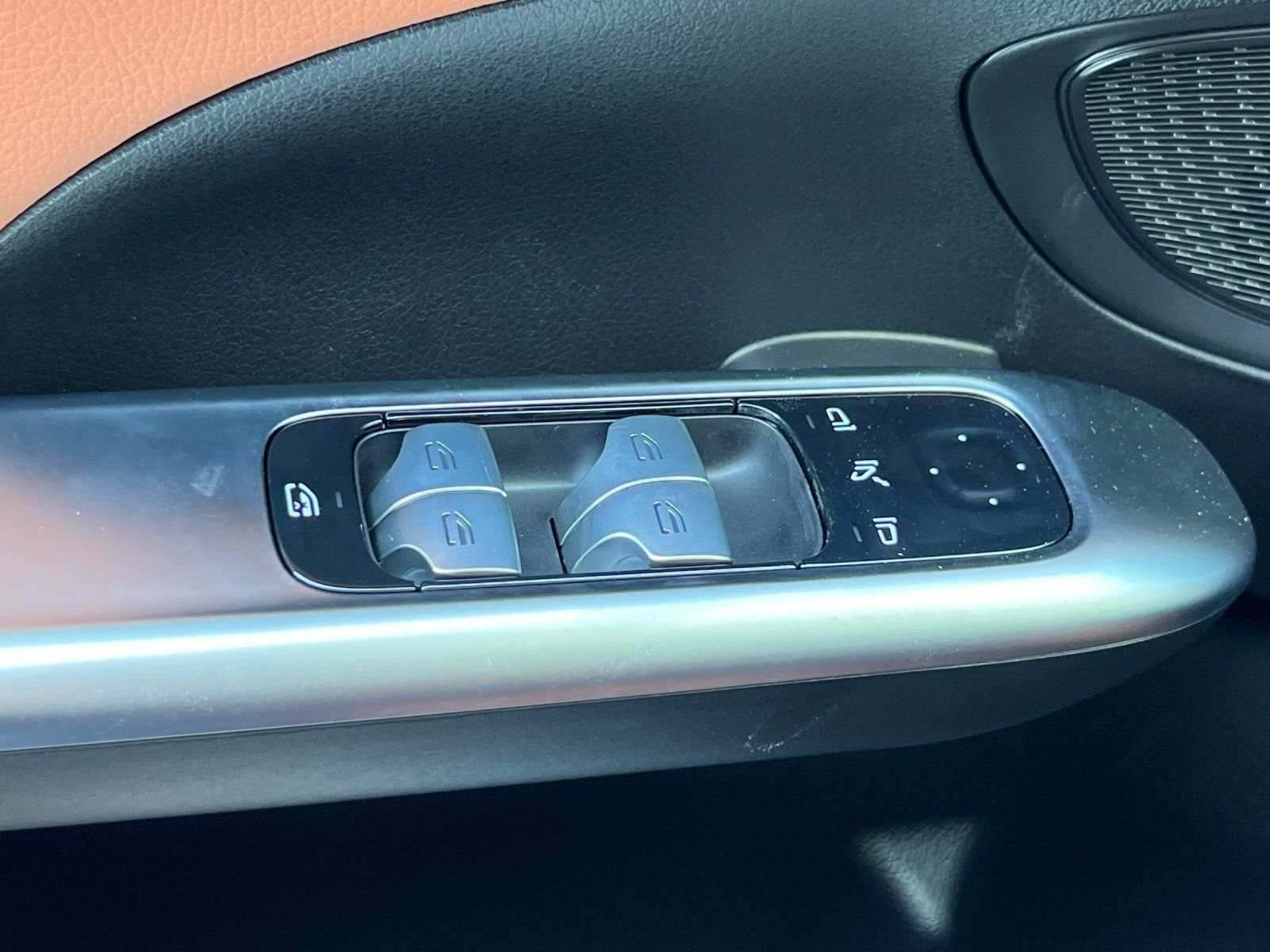 New 2026 Polar White Mercedes-Benz C 300 image 15