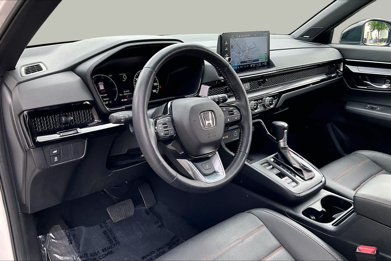 Used 2025 Platinum White Pearl Honda Sport Touring image 18