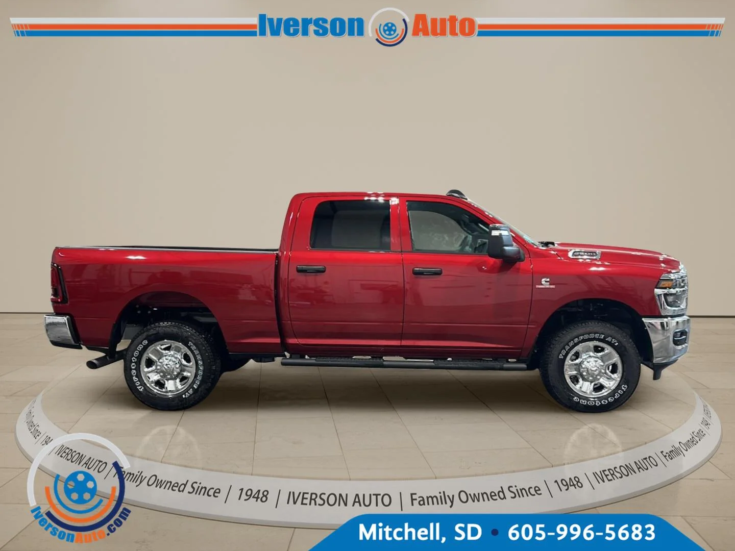 New 2027 Molten Red Pearl-Coat Exterior Paint RAM Tradesman image 8