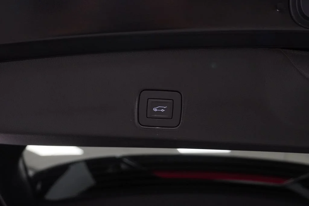 New 2026 Mosaic Black Metallic Chevrolet LT image 25
