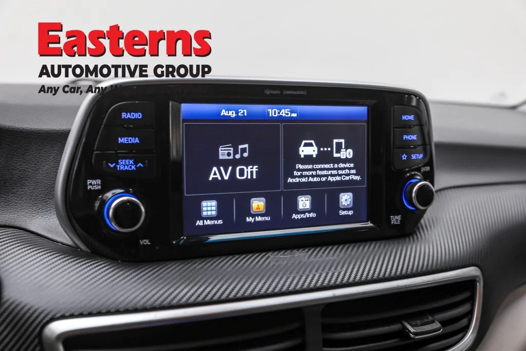 Used 2019 Silver Hyundai Value image 19