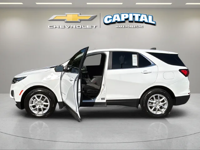 Used 2024 White Chevrolet LT image 3