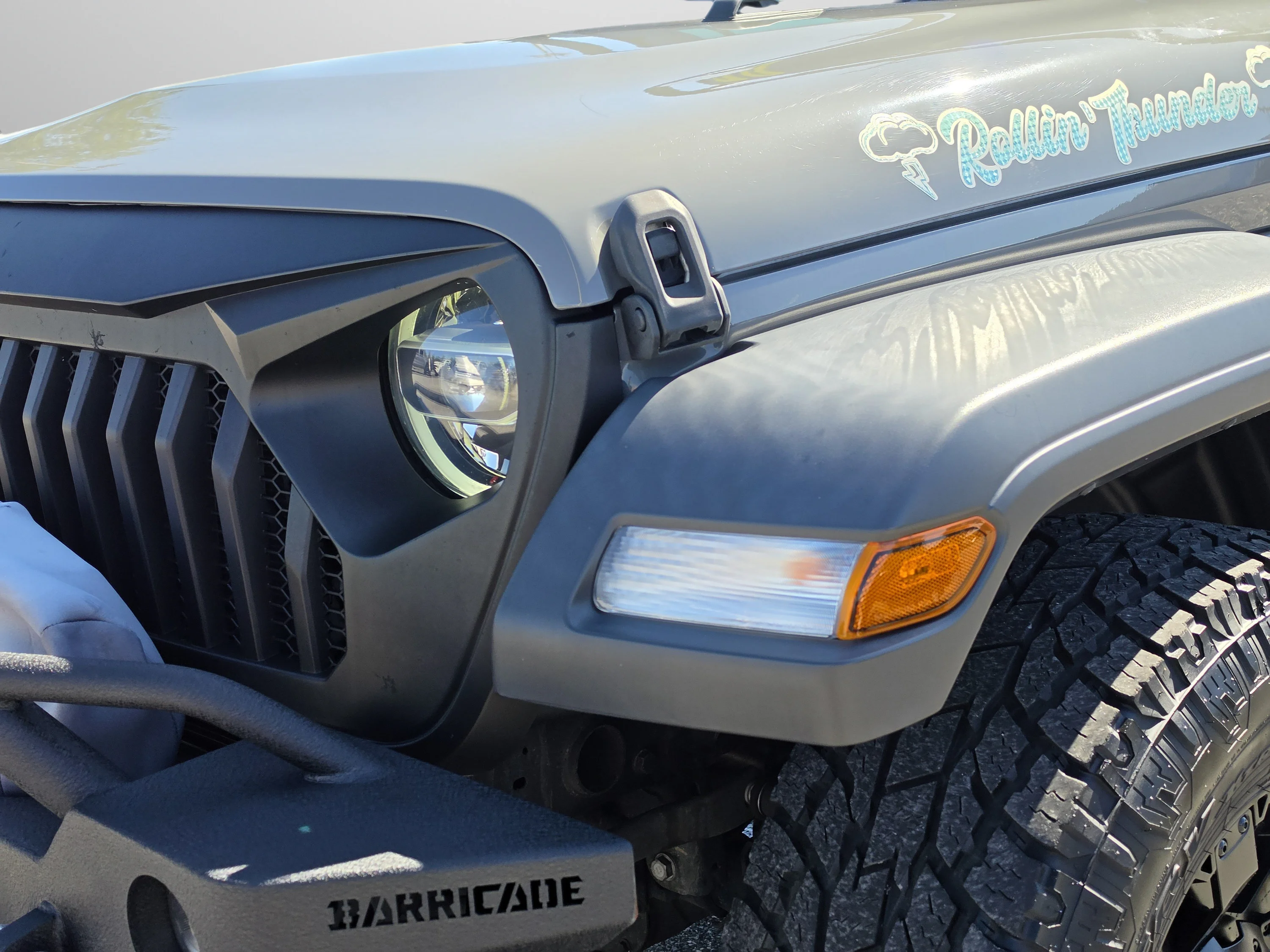 Used 2020 Sting-Gray Clearcoat Jeep Sport S image 13