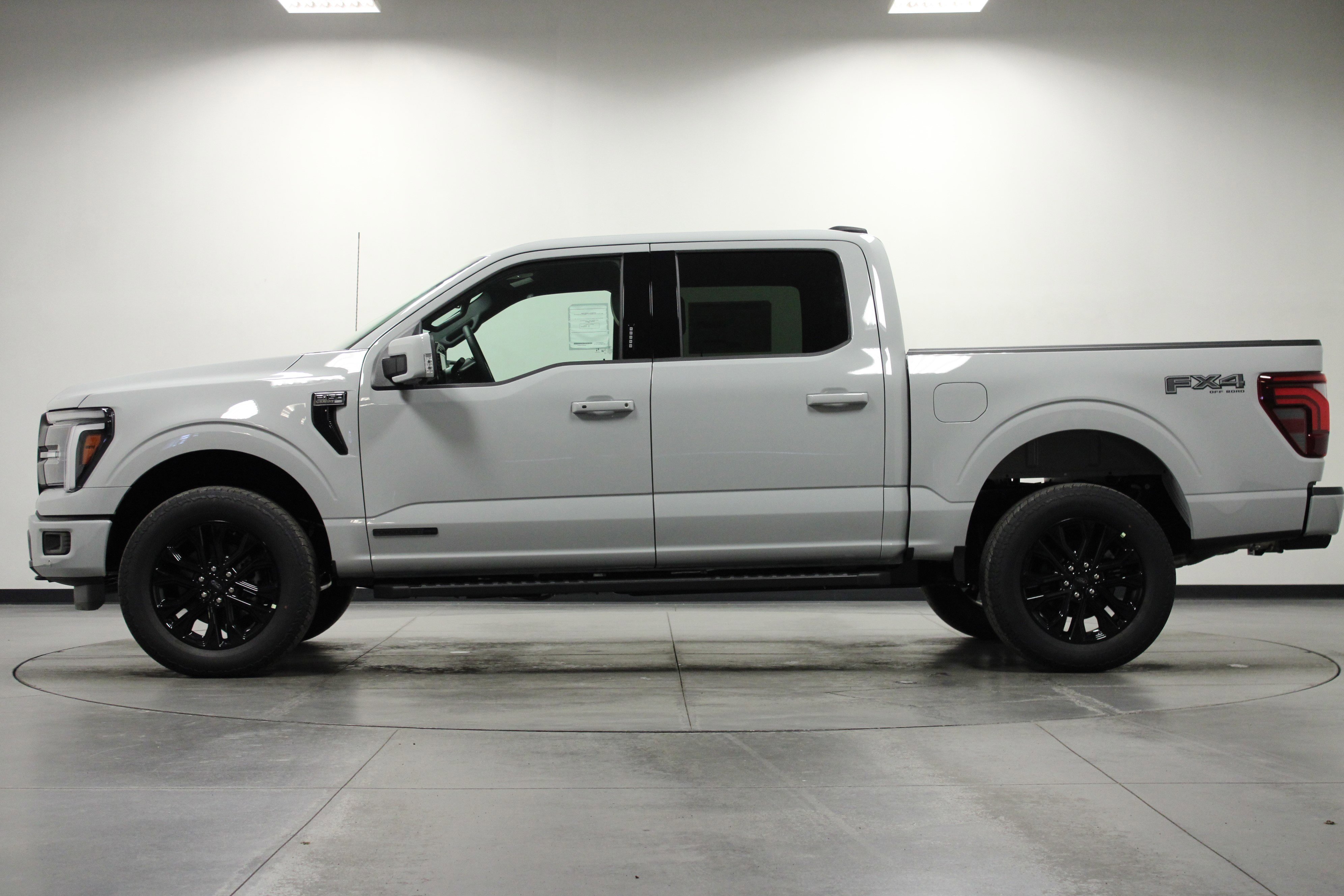 New 2026 Avalanche Ford LARIAT image 7
