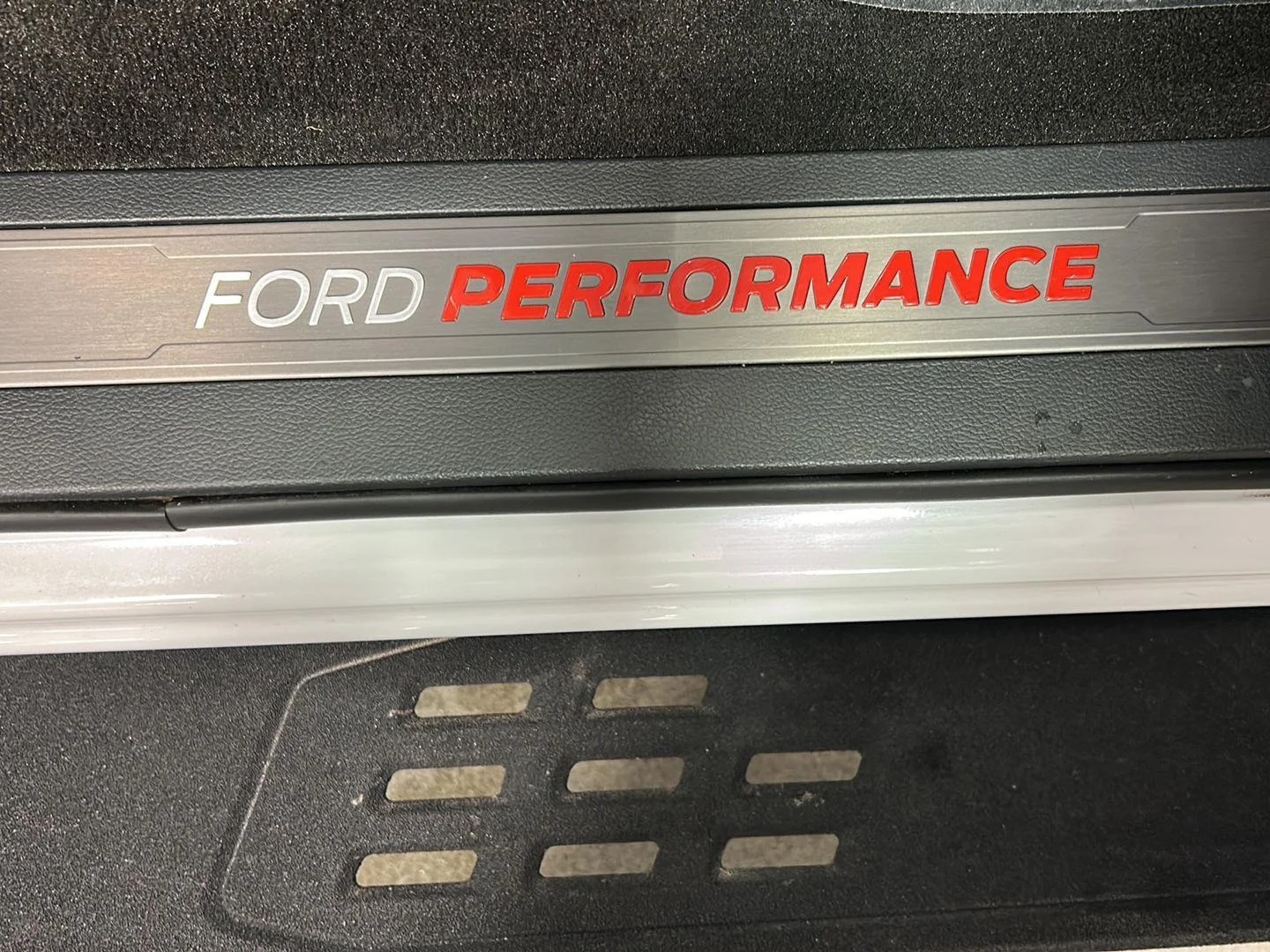 Used 2023 Oxford White Ford Raptor image 41