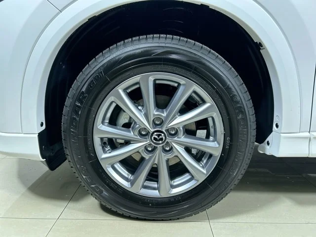 New 2025 ARCTIC WHITE Mazda 2.5 S Preferred Package image 10