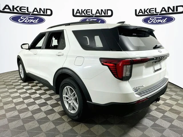 New 2027 White Ford Active image 5