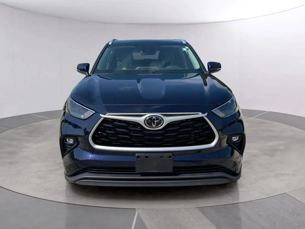 Used 2022 Blueprint Toyota XLE image 8