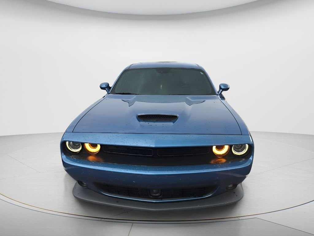 2022 Dodge Challenger GT Auto's photo