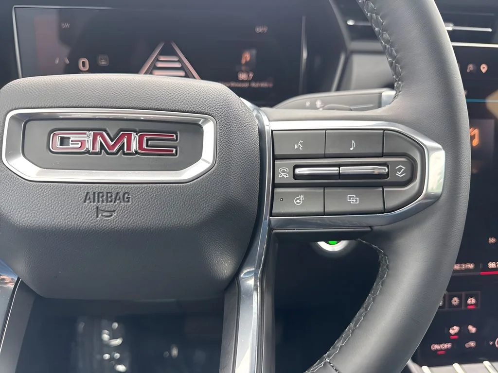 Used 2026 Black GMC Elevation image 15