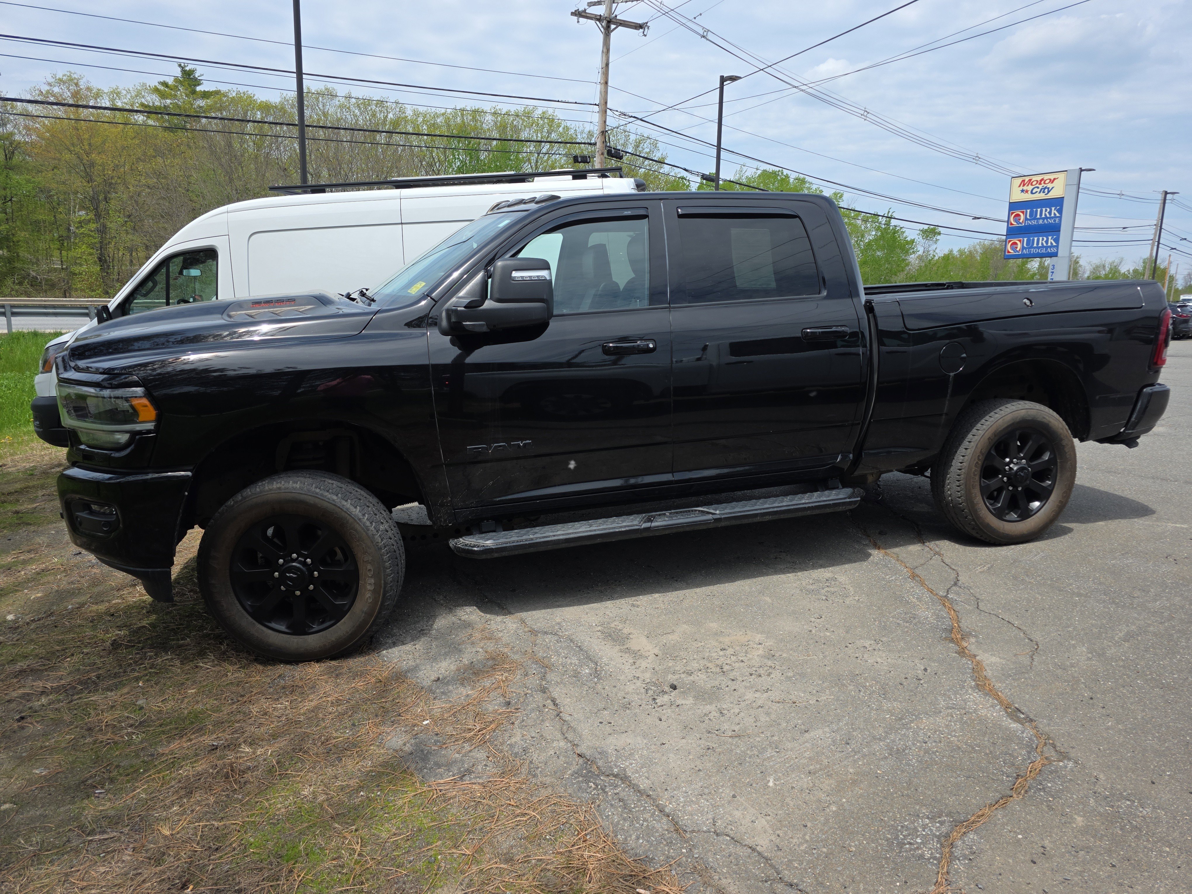 3C6UR5FJ2PG503823