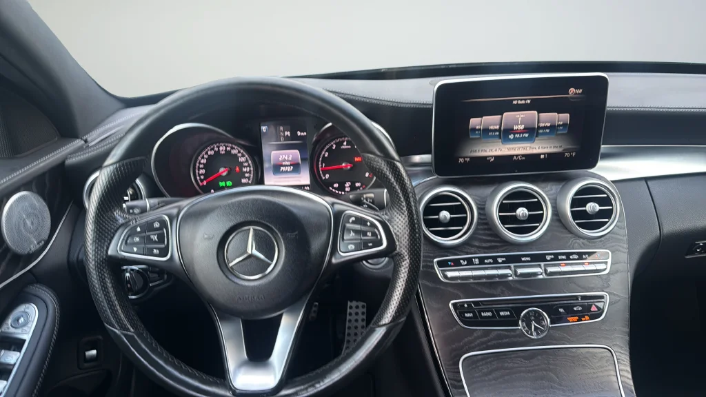 Used 2016 Silver Mercedes-Benz C 300 image 12