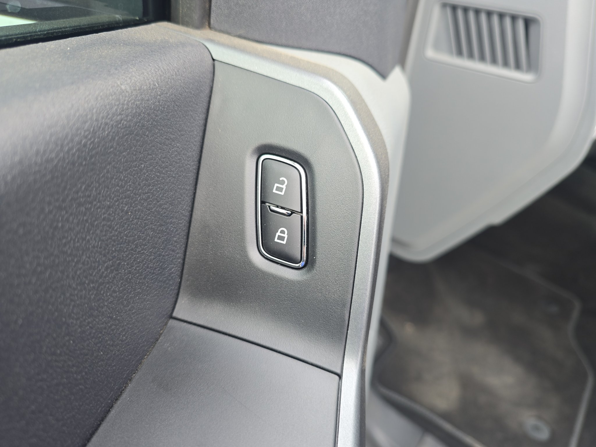 Used 2026 White Ford 3S image 11