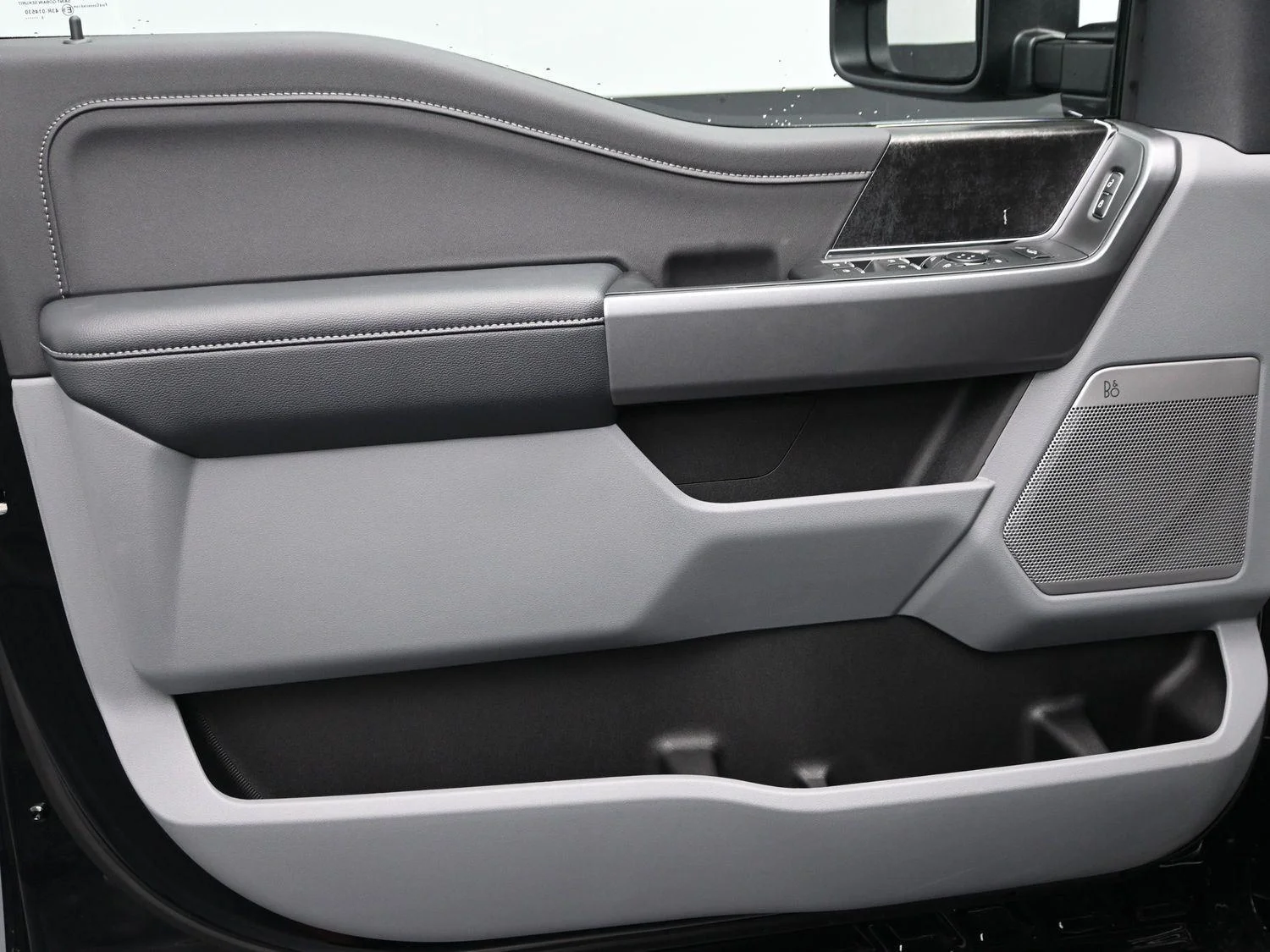 2026 Ford F-250 Super Duty XLT - Photo 18