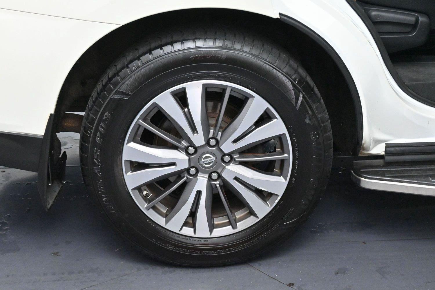 Used 2017 Pearl White Nissan SV image 34