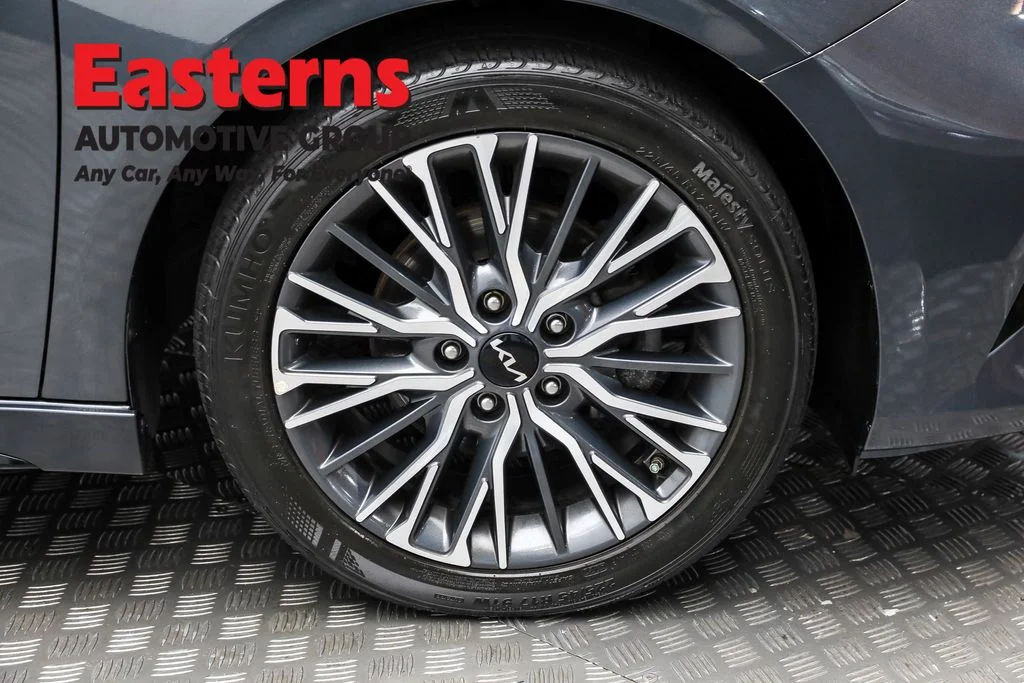 Used 2022 Gray Kia GT-Line image 30