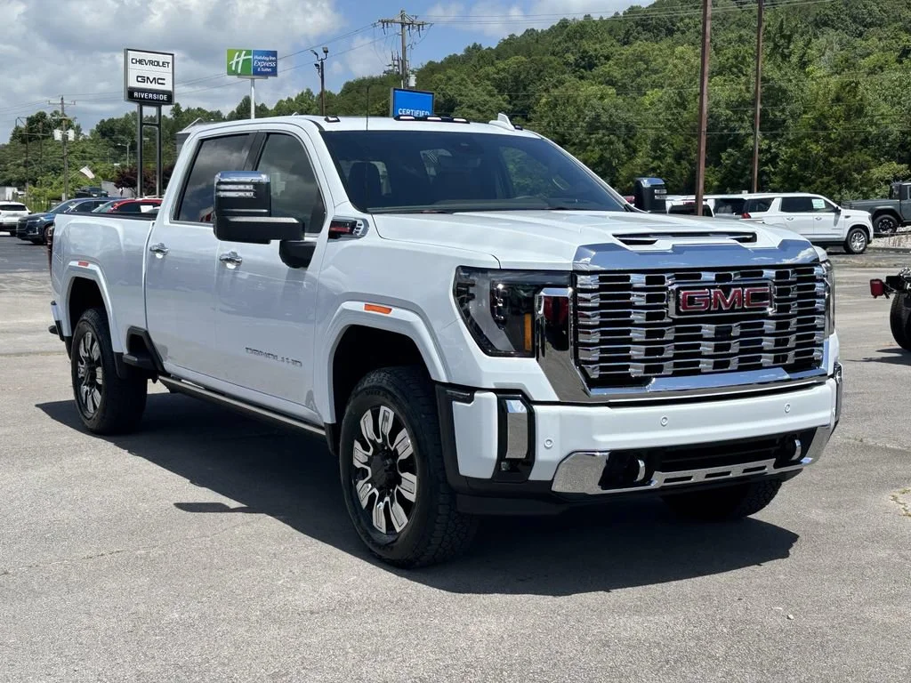 2026 GMC Sierra 2500HD Denali - Photo 4