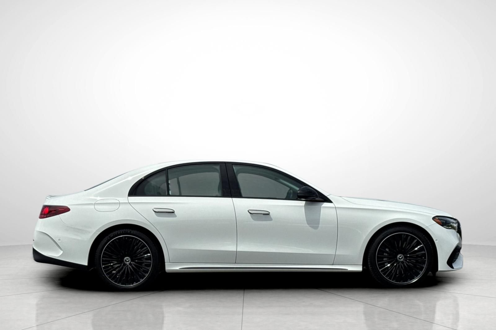 New 2027 Polar White Mercedes-Benz E 450 image 34