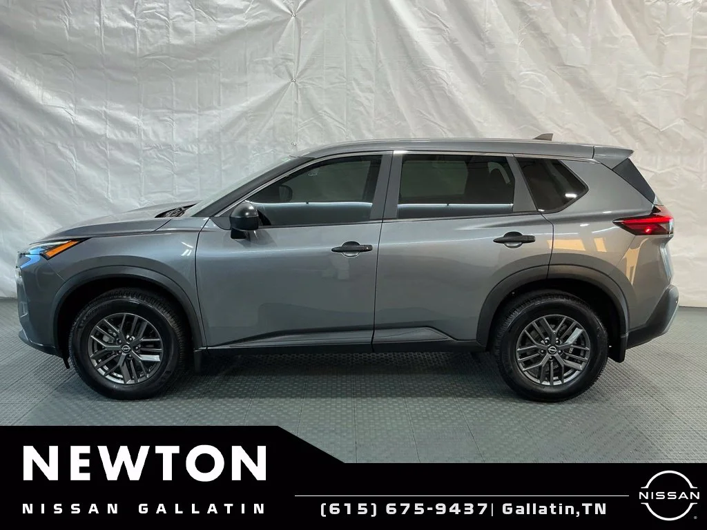 Used 2023 Gun Metallic Nissan S image 3