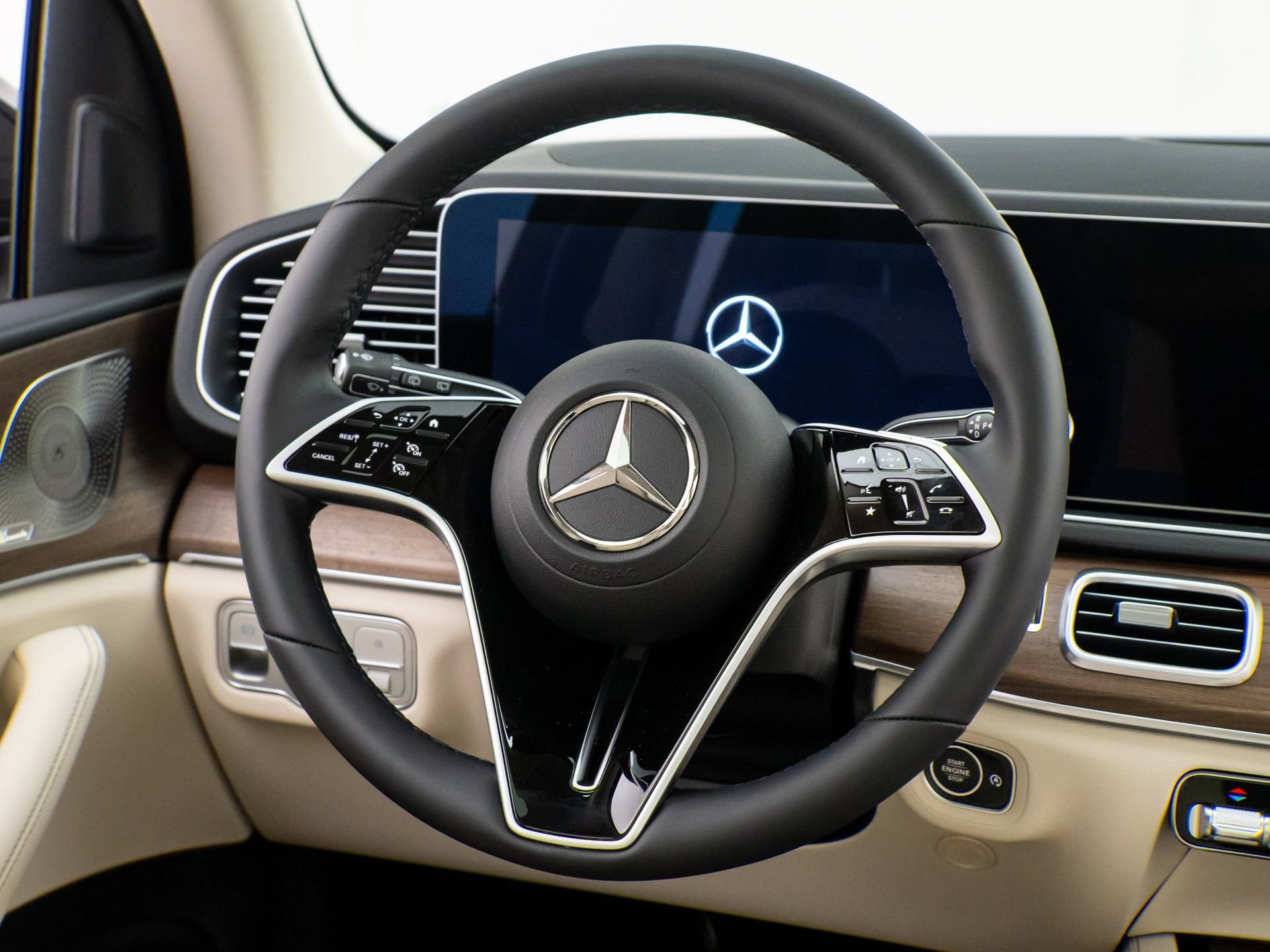 New 2026 Polar White Mercedes-Benz GLE 450 image 55