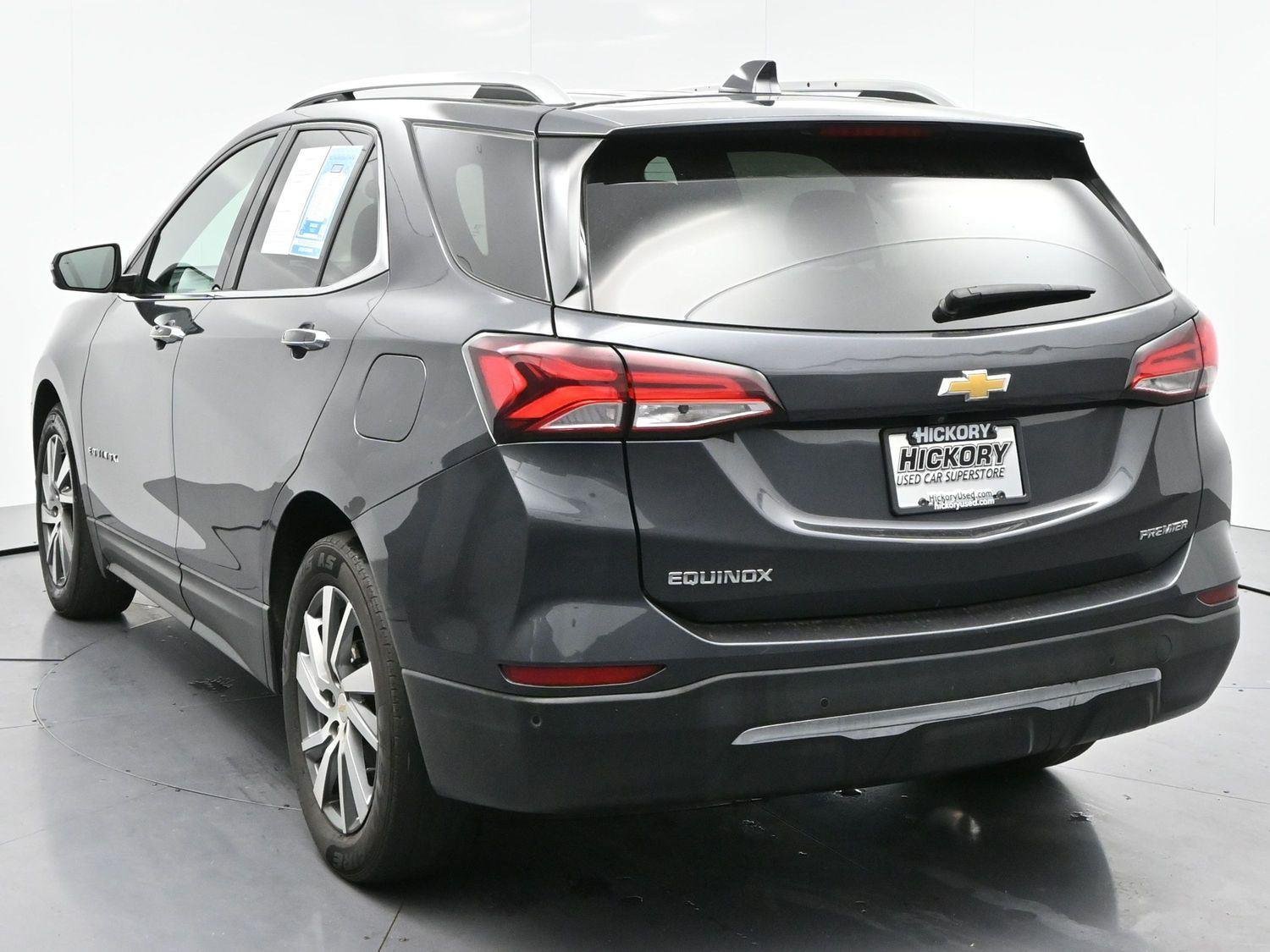 Used 2022 Iron Gray Metallic Chevrolet Premier image 5