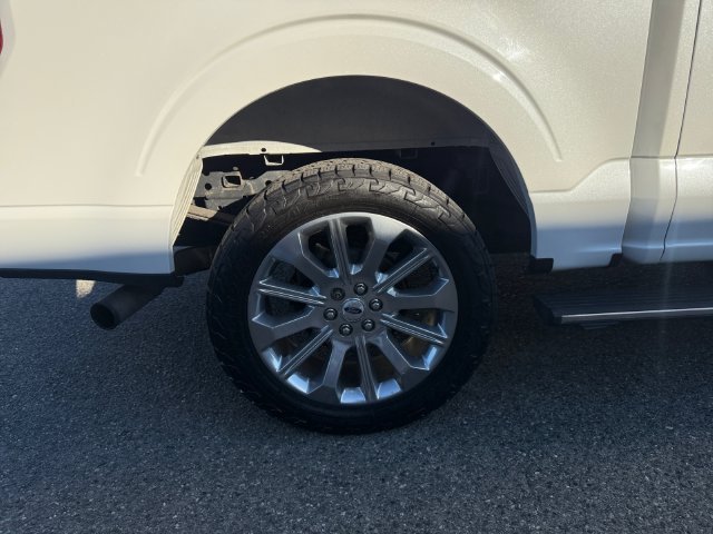 Used 2021 White Ford Limited image 27