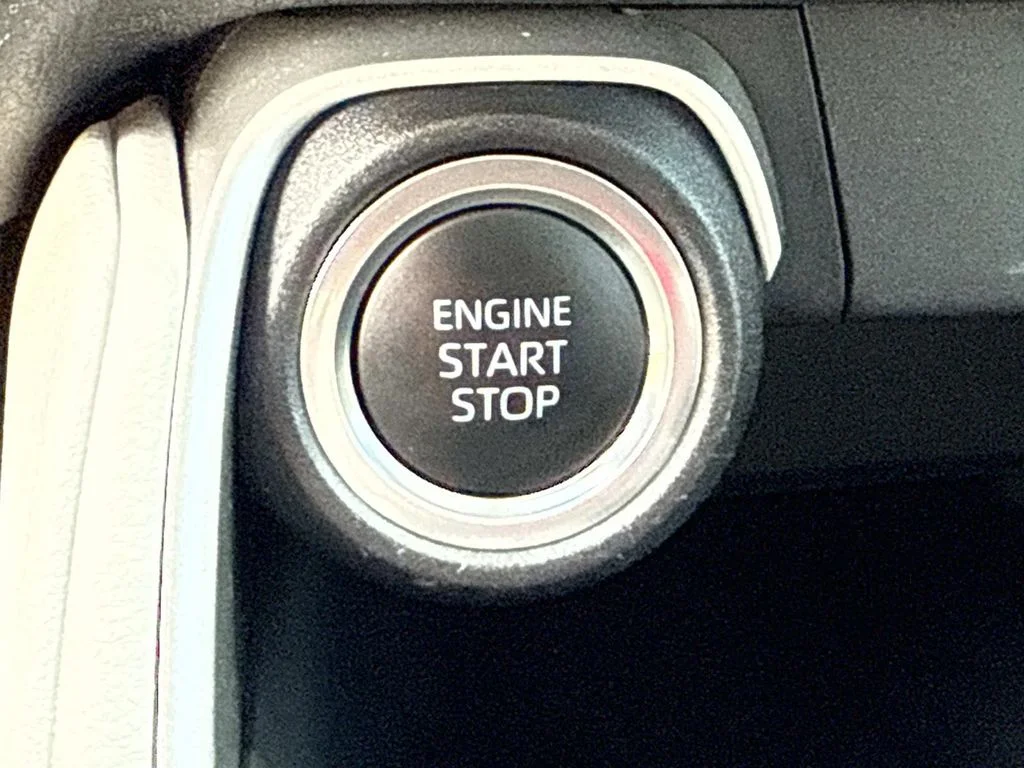 Used 2025 Silver Toyota XLE image 35