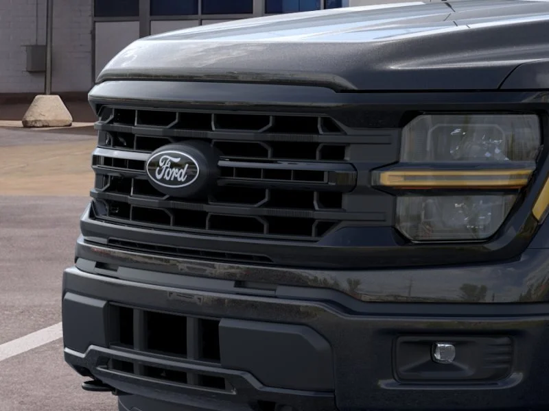 New 2026 Agate Black Metallic Ford XLT image 17
