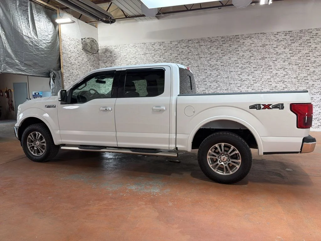 Used 2020 White Ford Lariat image 4