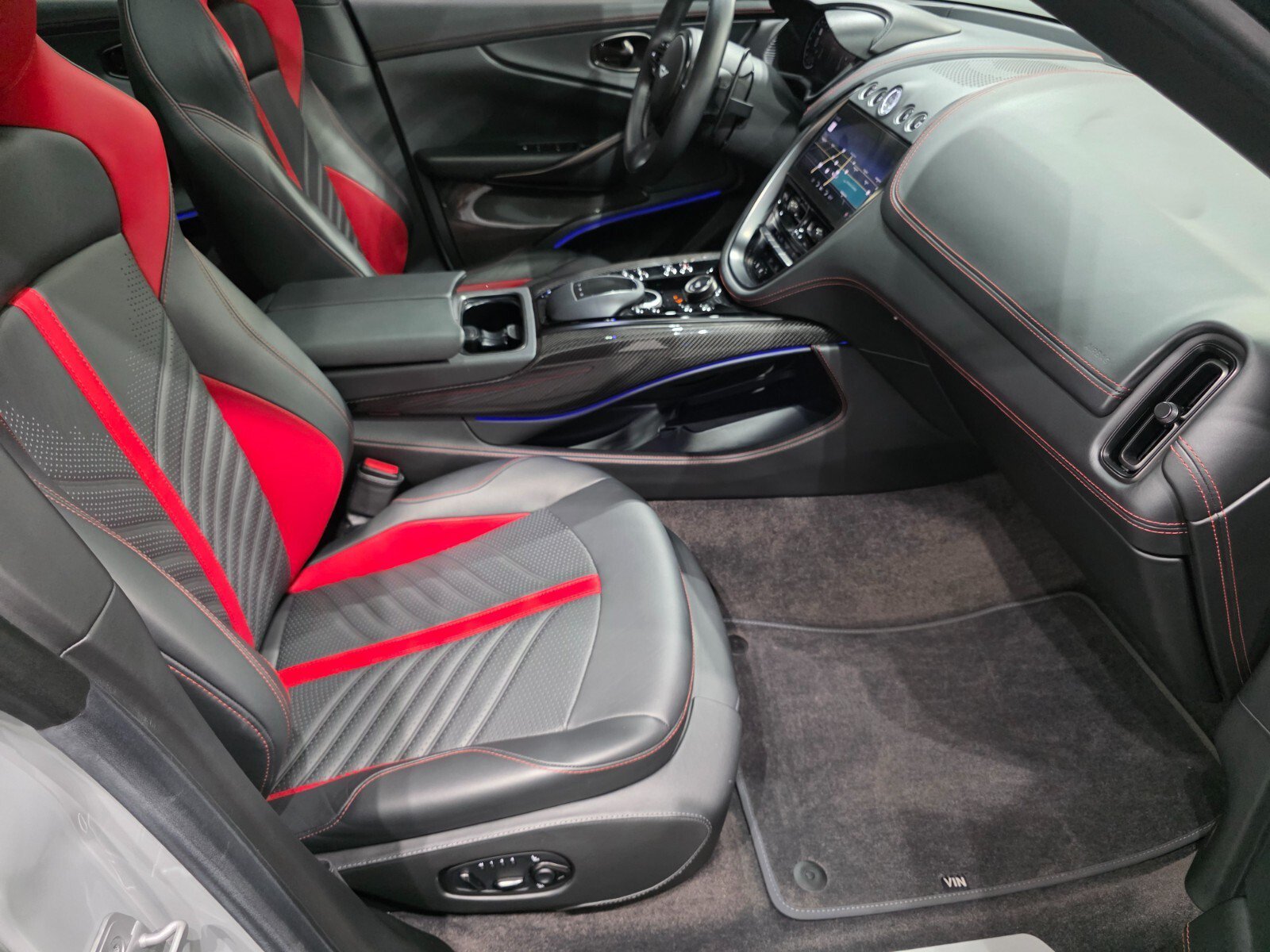 Used 2024 Apex Grey Aston Martin 707 image 24