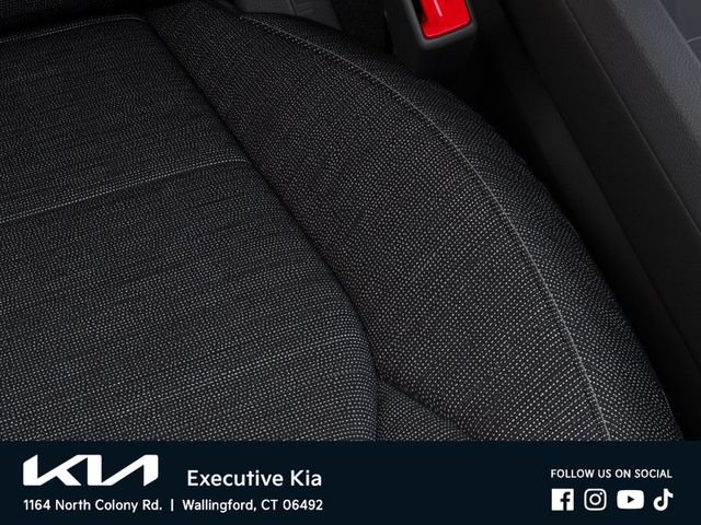 New 2027 Pale Gray Kia S image 24