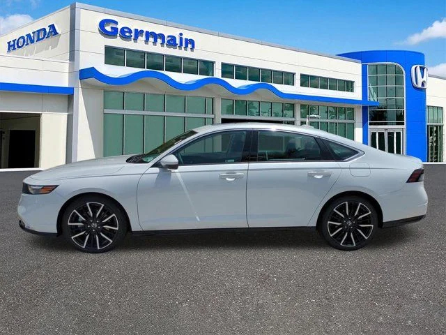 New 2026 Platinum White Pearl Honda Touring image 6