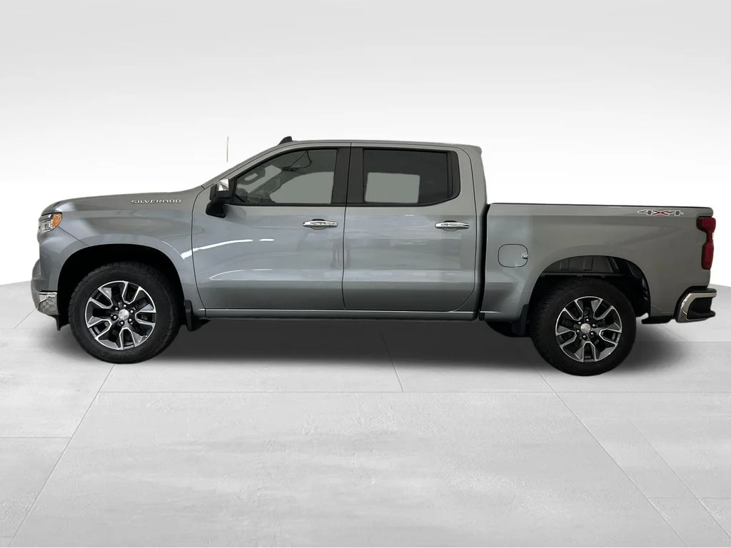 Used 2024 Gray Chevrolet LT image 2