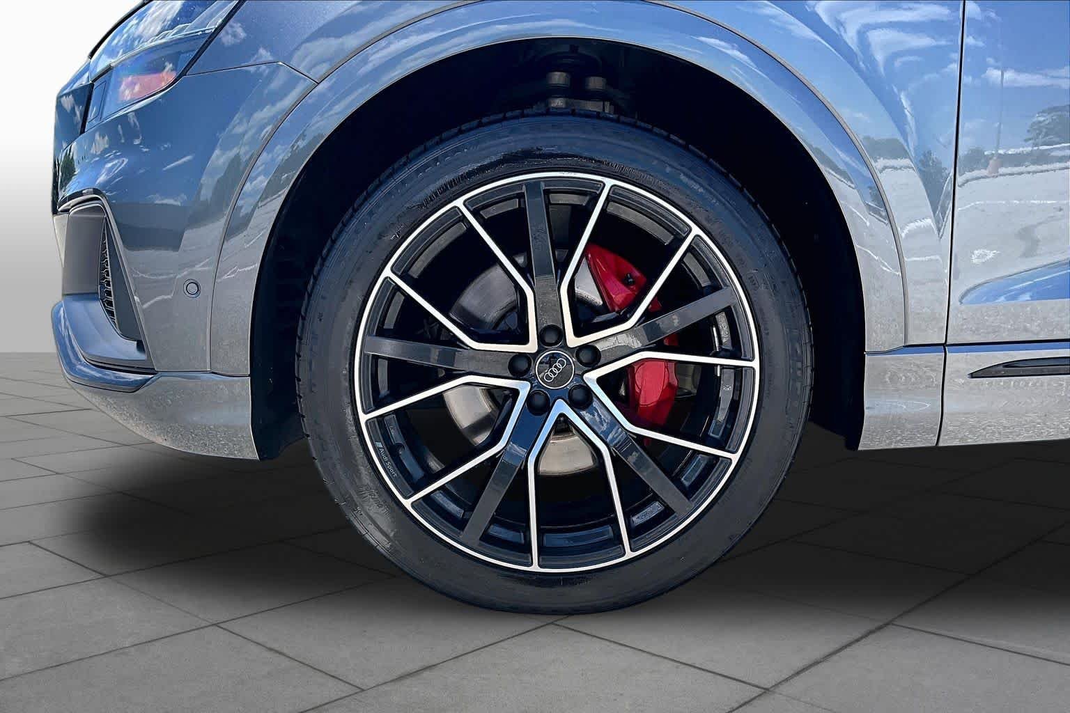 Used 2019  Audi Prestige image 10