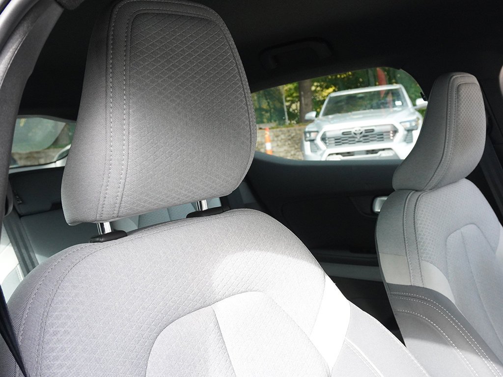 Used 2024 Blue Polestar Long Range Dual Motor image 28