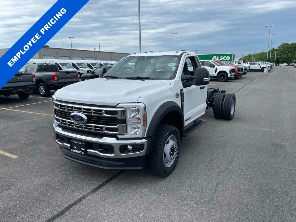 2026 Ford F-600 XL 4x4 Regular Cab 169-In DRW's photo