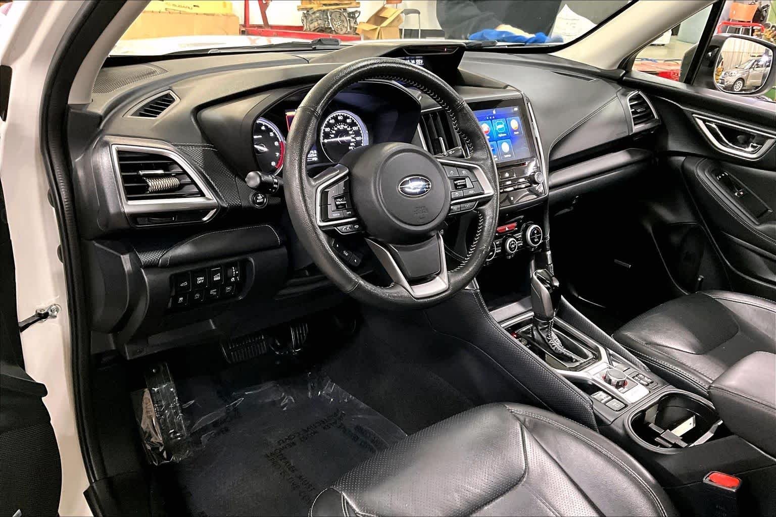 Used 2019 Crystal White Pearl Subaru Touring image 17