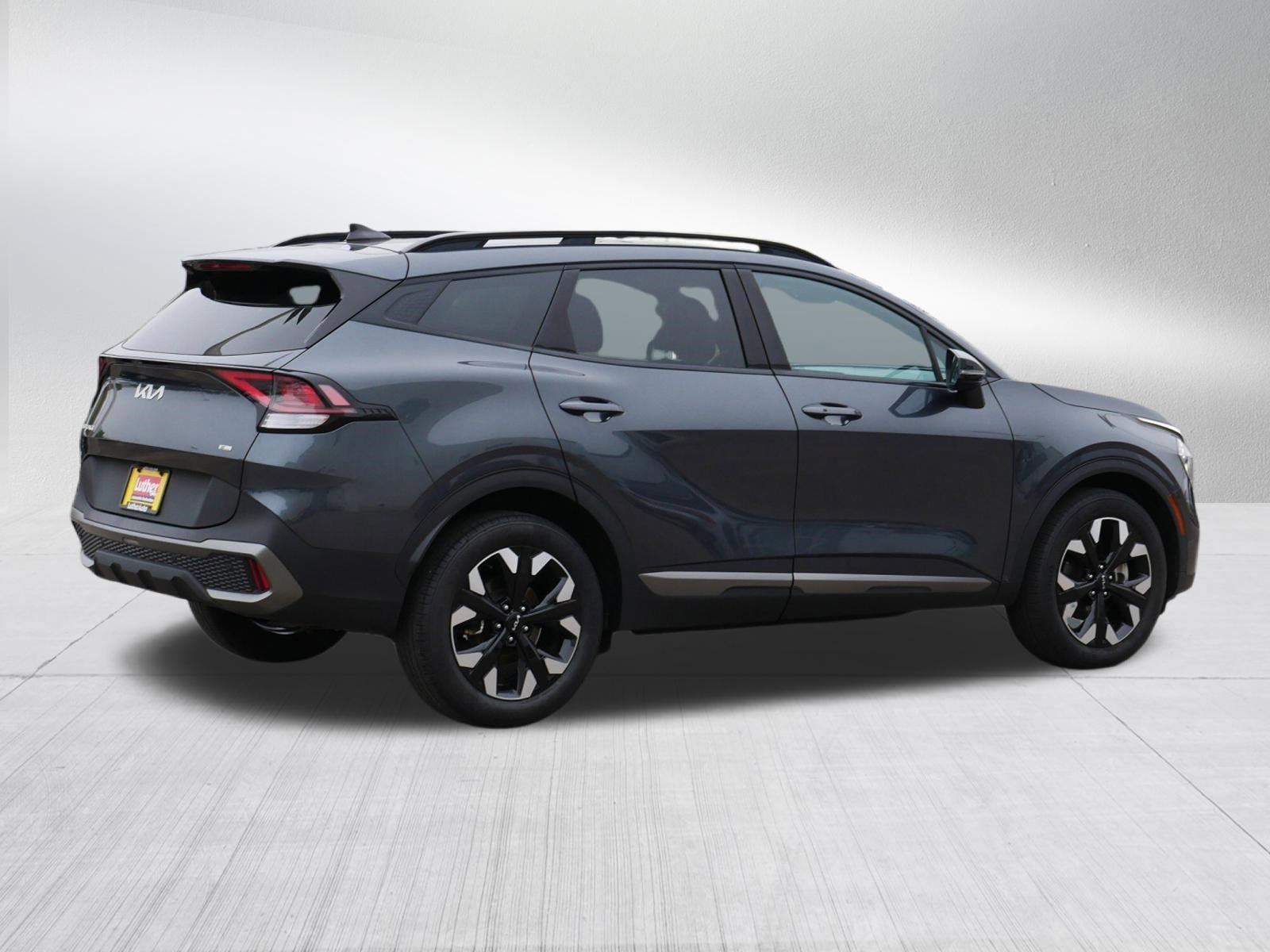 Used 2023 Gravity Gray Kia X-Line image 7