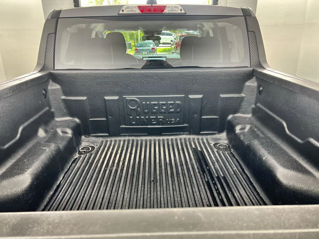 Used 2026 Gray Ford XLT image 19